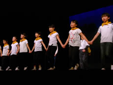 熱演のひとこま